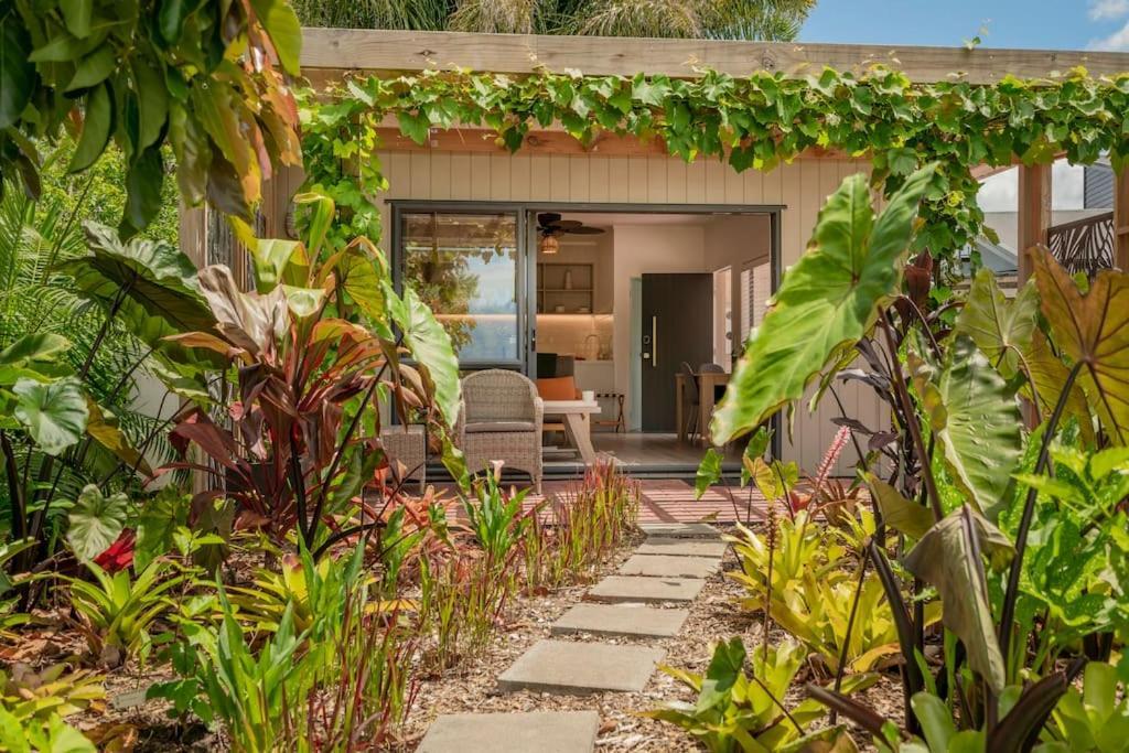On The Point Apartamento Whitianga Exterior foto